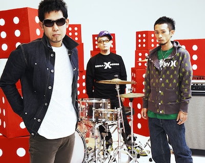 SNAIL RAMP。左が竹村哲。