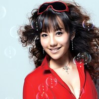 「Crazy For You」CD+DVD仕様ジャケット。