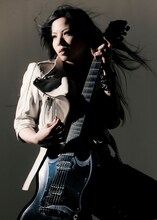 今後は「ラーメンみたいな曲も作りたい」と語るシギ。その真意やいかに？