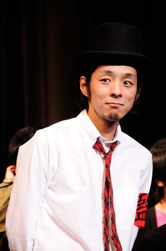 昭和のバラエティに造詣の深いクドカンが、編集ナシのバラエティとしてどのような番組を作り上げるのか興味深いところ(写真は映画「少年メリケンサック」記者会見の様子)。