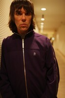 イアン・ブラウン。adidasジャージがよく似合う（photo by AKIRA MAEDA）。