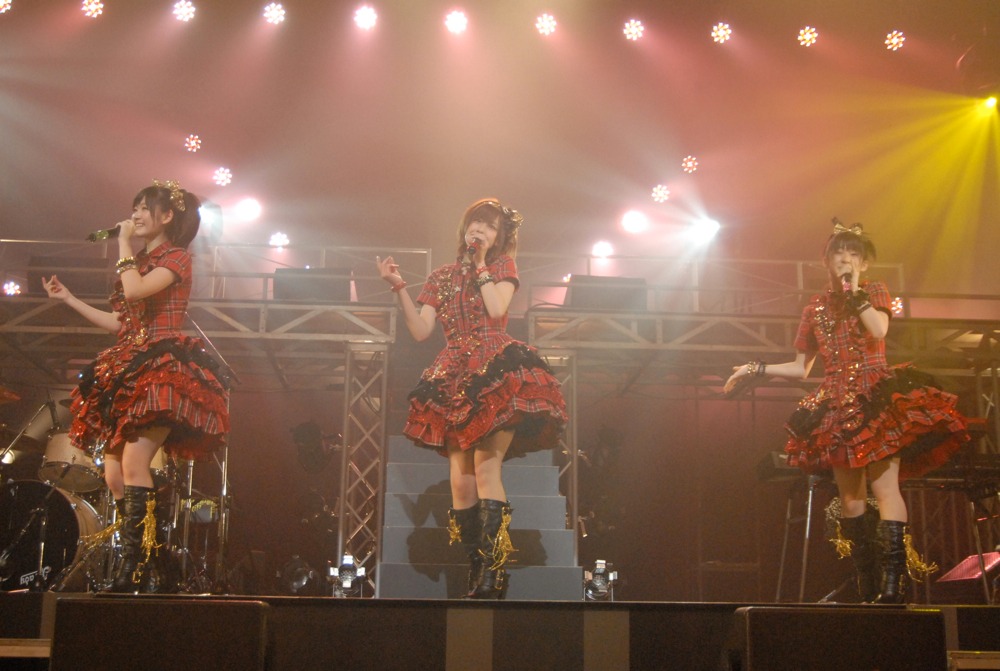 写真は2月のワンマンライブの模様