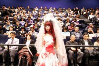 サプライズ・ライブを終え、満足げな表情を見せる北出菜奈。