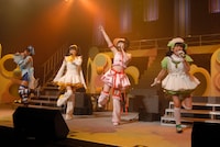 ロックなBuono!とは異なり、可愛らしいパフォーマンスでオープニングアクトの役目を遂行したしゅごキャラエッグ！。