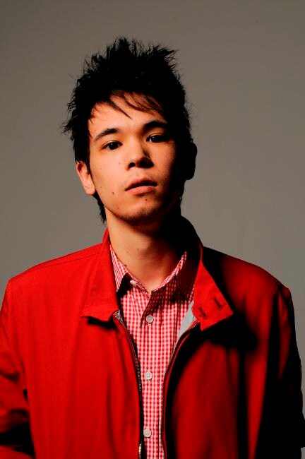 アルバム制作エピソードについて語ったWEBラジオ「Synchronize Radio」は、オフィシャルサイトにて配信中。Podcastで楽しむこともできる。