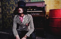 11月11日にメジャー1stフルアルバム「I Got Rhythm?」がリリースされることを記念して、ナタリーでは大橋トリオのPower Pushを公開中。アルバムのテーマ「ダンス」に対する彼の想いや、制作の過程について語っている。