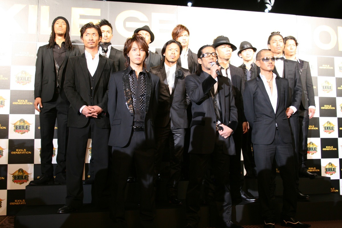 この日の会見には報道陣520人、スタッフ300人が参加。ムービー撮影は40台、スチール撮影は200台に及ぶ“モンスター会見”となった。