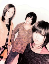 ステレオポニーの2ndシングル「泪のムコウ」はオリコンウィークリーシングルチャートで2位を獲得。