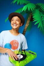 HALFBYは大阪・東京の両公演に出演する。