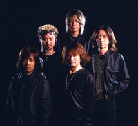 LAZYは現在JAM Projectを牽引するMichellこと影山ヒロノブと、Suzy（高崎晃/LOUDNESS）、Pocky（井上俊次）、Funny（田中宏幸）、Davy（樋口宗孝）の5人で結成されたスーパーバンド。