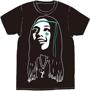 1stミニアルバムをモチーフにした「∞infinity∞」Tシャツ。ブラックとブルーの2種類が用意されている。