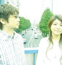 ROUND TABLEが担当するアニメ「それ町」のサウンドトラックはすべて生楽器による演奏で、ゴージャスなポップサウンドを作り上げている。