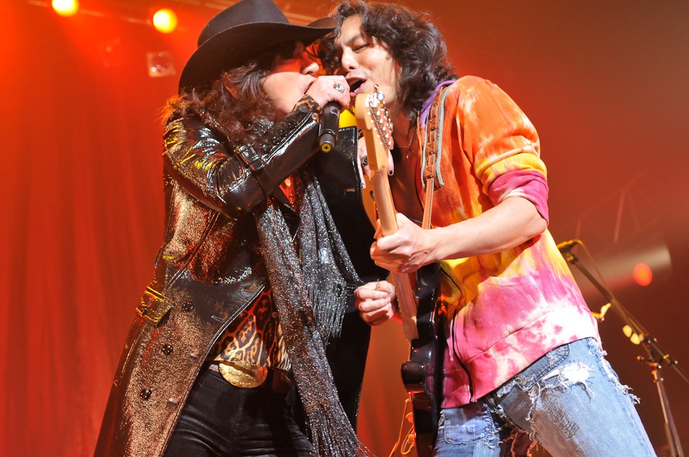 3月8日のSHIBUYA-AX公演より（Photo by 古溪一道）。