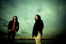 カーネーションは4月15日に新レーベルCosmic Sea Recordsよりニューシングル「ジェイソン」をリリースする。