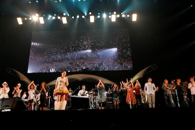 アンコールで披露された「A HAPPY GIRLIE LIFE」で、吉田はアドリブで「Thank you　今夜ドリしてたBabiesに～♪」と歌いファンに感謝の気持ちを伝えた。