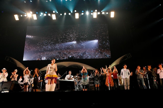 アンコールで披露された「A HAPPY GIRLIE LIFE」で、吉田はアドリブで「Thank you　今夜ドリしてたBabiesに～♪」と歌いファンに感謝の気持ちを伝えた。