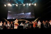 アンコールで披露された「A HAPPY GIRLIE LIFE」で、吉田はアドリブで「Thank you 今夜ドリしてたBabiesに~♪」と歌いファンに感謝の気持ちを伝えた。
