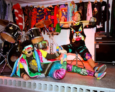 砂十島NANIとヨシカワショウゴによる「第1期BOGULTA」は8月いっぱいまで活動。