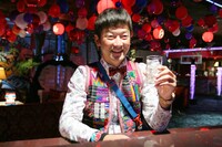 映画「鈍獣」は細野ひで晃監督、宮藤官九郎脚本による話題の映画。浅野忠信、北村一輝、ユースケ・サンタマリア、真木よう子、南野陽子、佐津川愛美、ジェロらが出演する。