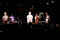 メンバーは集まったファンに「皆さんからの温かい声援に、メンバー全員本当に感謝しています」とお礼を述べた。