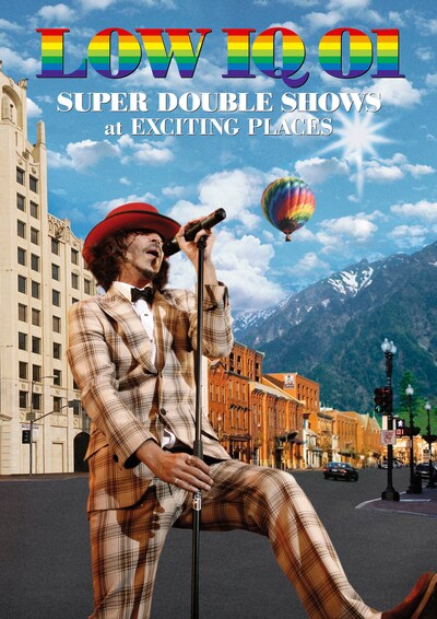 輝かしいアニバーサリーイヤーのオープニングを飾る、ライブDVD「LOW IQ 01 SUPER DOUBLE SHOWS at EXCITING PLACES」。ソールドアウトが続く彼のライブパフォーマンスを、自宅に居ながらして楽しむことができる。