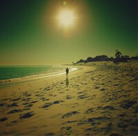 「ふりむかないで feat. Hiromi」のジャケット写真。