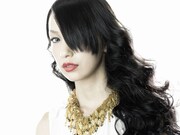 今週末は多くのテレビ番組に出演する中島美嘉。ほかにも5月15日(金)には「ミュージックステーション」、5月16日(土)には「CDTV」、5月17日(日)には「うたばん」に出演する。
