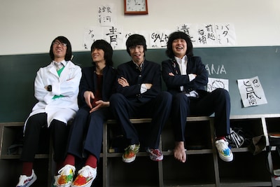 monobright、おとぎ話を迎えて計14組の出演アーティストが発表に。なお、APOLLO THEATERのトップバッターはまだ発表されておらず、誰が出演するのか気になるところだ。