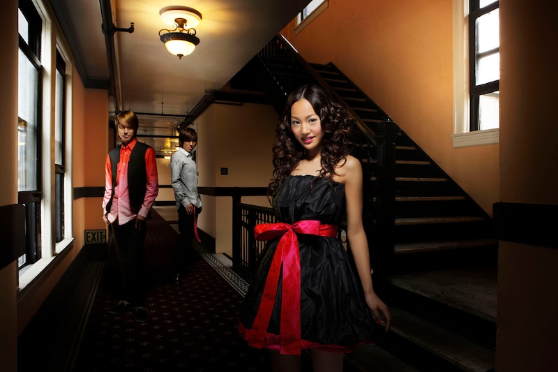 「実現させよう!東京オリンピック・パラリンピック」キャンペーンCMソング「Reasons for tears」、フジテレビ系ドラマ「アタシんちの男子」主題歌「Infinity」など続々とタイアップが決定しているガルネク。