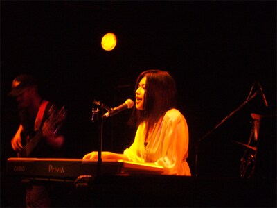 不思議な魅力をもった女性アーティストUnico。