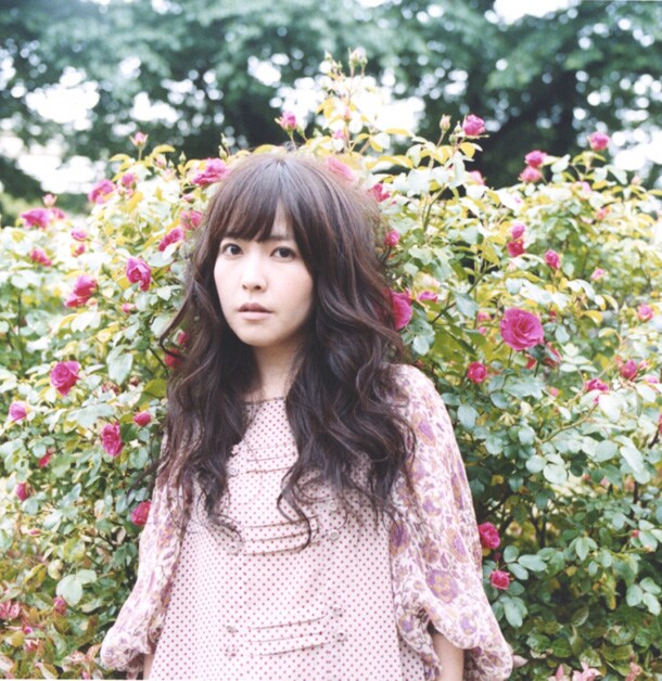 湯川潮音（写真）は父・トーベンとともに「吉祥寺まつり」に参戦する。