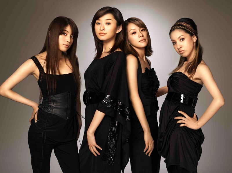 新曲「S.P.D.」はモダンなサウンドが印象的な、ミドルテンポのR&Bナンバー。ビデオではこの4人ならではのダンスシーンが期待される。