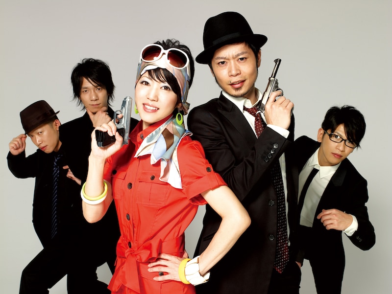 CD発売に先駆けて、本日4月8日から「恋のドッキドキ大作戦」の着うたが主要着うたサイトにて先行配信スタート。