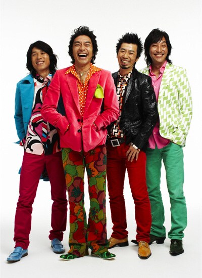 ウルフルケイスケ（写真右端）が見せるいぶし銀の演技に期待。