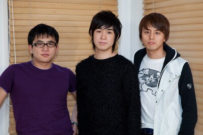 ニューシングル「Starting Over」は「アリナミン」CMソングとして現在オンエア中。