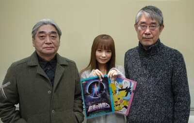 左から細野晴臣、中川翔子、松本隆。奇跡の3ショットが「ポケモン」で実現。「しょこたん☆ぶろぐ」本日の更新で、しょこたんは「ギザウレシス」というストレートなタイトルで神々との共演を報告している。