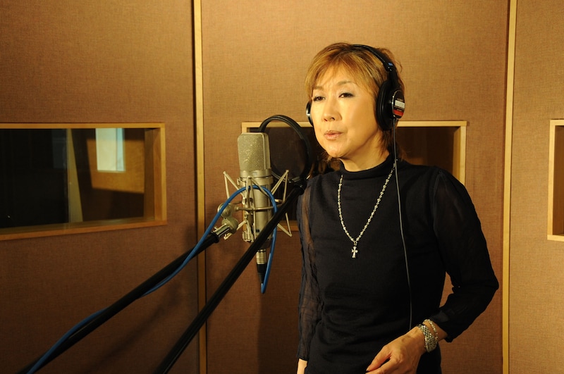 高橋は選曲について「今回半世紀にもわたる楽曲を集める中で、頑張って歩んできた男たちに捧ぐ”オトコゴコロ”を表現・追及していくと同時に、男性の歌っている楽曲ではあるものの女性にも聞いて欲しい、そんな歌詞の美しさにもこだわってみました」と語っている。