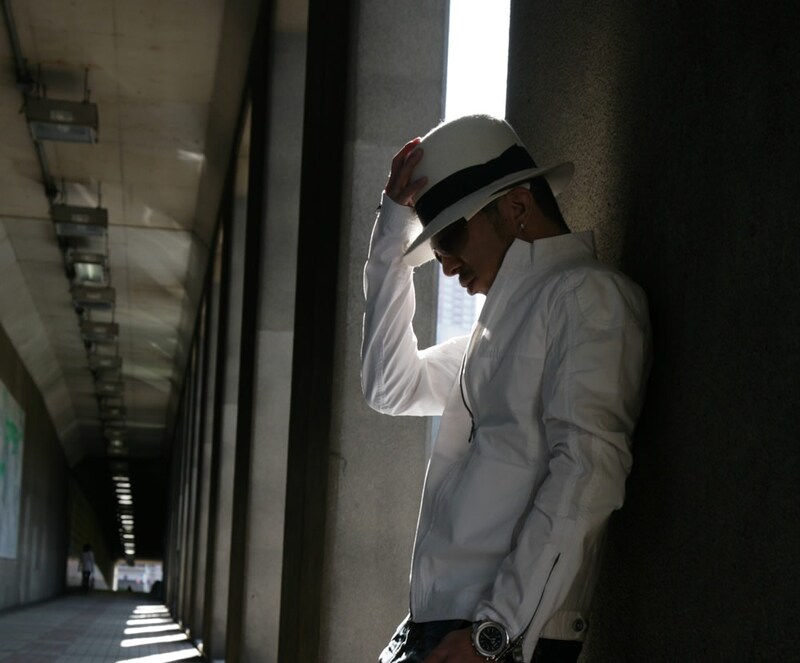 レコチョクの「クラブうた」ランキングで月間1位を獲得したほか、着うたフルランキングでもデイリーで最高3位にランクインした「With You～君といつまでも～feat.MAY'S」。4月7日には日本テレビ系「レコ☆HITS!」で話題の新曲として紹介され人気に拍車をかけた。