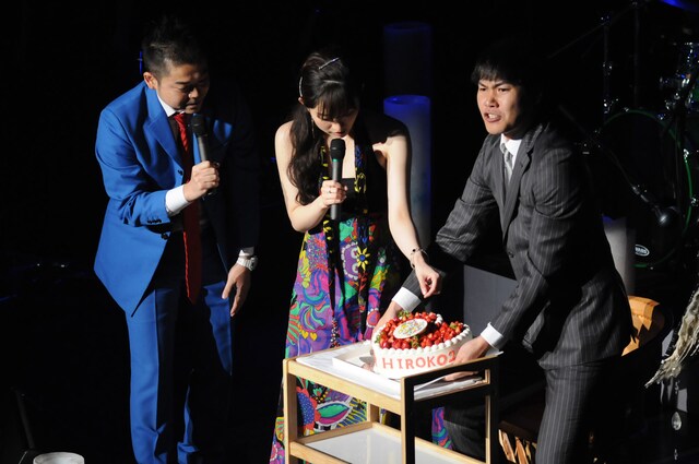 25歳になった寛子は、今後の抱負を聞かれ「“チェンジ！ チャレンジ！ 正直に！”が今後の私の３大抱負です！」と力強く宣言。