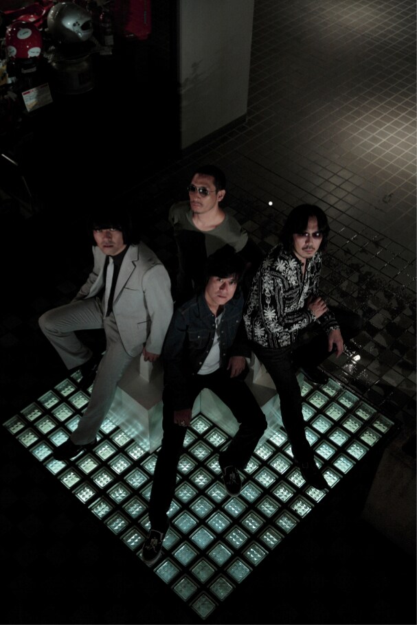 THE COLLECTORS