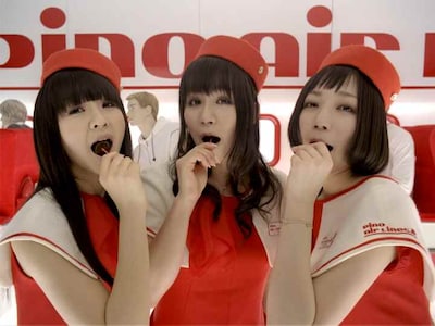 実際に「ピノ」を食べるシーンが何度もあったが、「ピノ」が大好きな3人は「全然余裕！」と楽しく味わっていた。