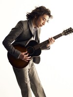 トータス松本は現在、土曜21時からオンエアされているTBS系連続ドラマ「MR. BRAIN」に、木村拓哉演じる主人公・九十九龍介の同僚として出演中。