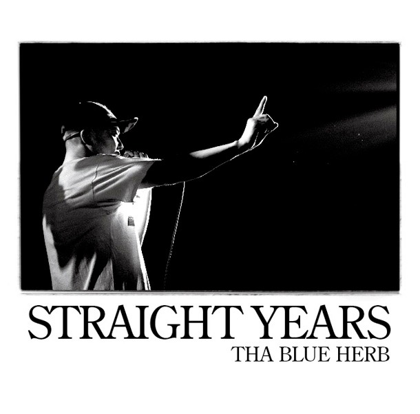 シングル「STRAIGHT YEARS」のジャケット。