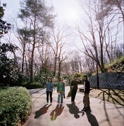 いなかやろうは5月6日に芸能花伝舎（旧淀橋第三小学校）で行われる「廃校フェス」に出演。5月9日には秋葉原CLIB GOODMANでレコ発ライブ「東京の演奏×都会の迷子さん」を開催する。