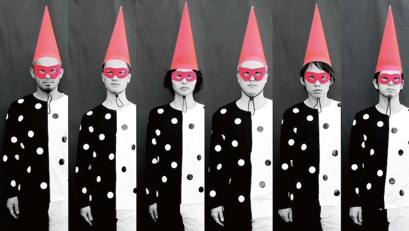 残念ながら現在ライブ活動を休止しているpe'zmokuだが、いつかステージでこの曲を披露してくれる日が来ることを信じたい。