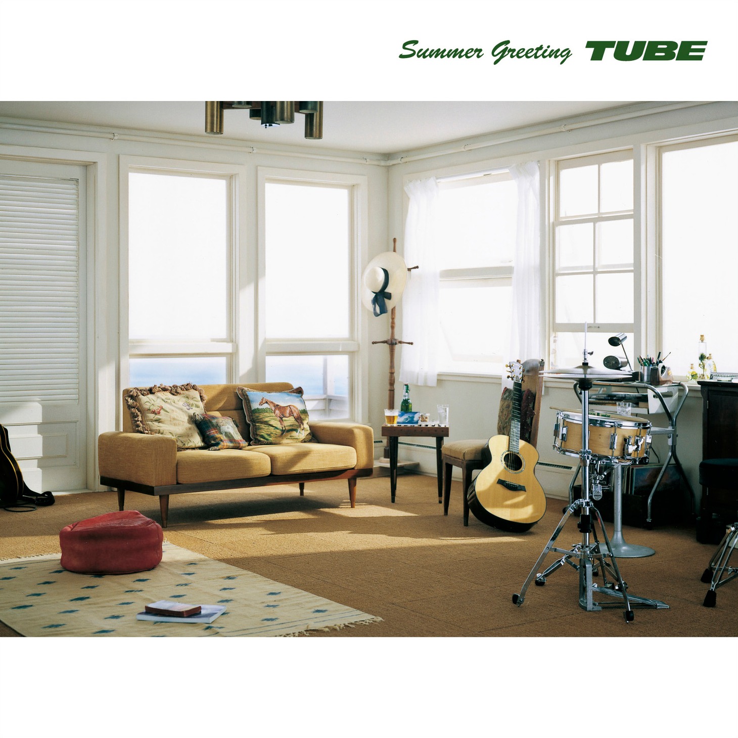 「Summer Greeting」初回限定盤ジャケット。