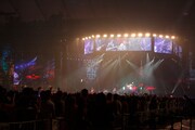 写真は5月2日公演より