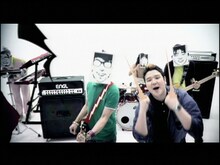 「Into the sky feat.BEAT CRUSADERS」を聴いた感想をについて、IMALUは「WISEさんとビークルさんのコラボっていうだけでスゴイ興奮して、楽しみにして聴いてみたら、想像を超える最高にノリのいい曲で大好きになりました！」とコメント。