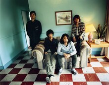 年末の「COUNTDOWN JAPAN 09/10」への出演も決定するなど精力的な活動が続くNothing's Carved In Stone。