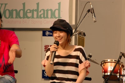 IMALUはイベント終了後、「初めてのイベントMCに挑戦して、緊張でホントにガチガチだったんですけど、本当に楽しかったです」とコメントした。